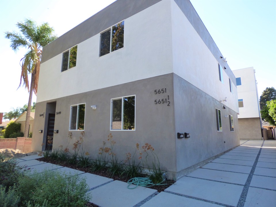 2018 Fourplex in NoHo in North Hollywood, CA - Building Photo