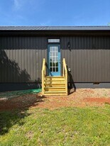 209 Summit Rd in Madisonville, TN - Building Photo