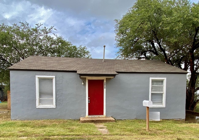 property at 2814 Grinnell St