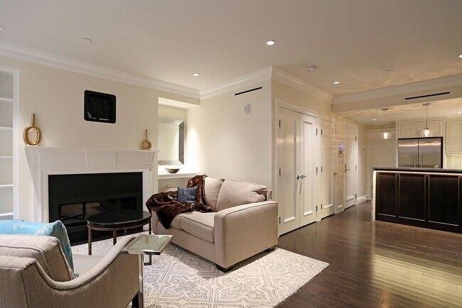 275 Marlborough St in Boston, MA - Building Photo - Building Photo