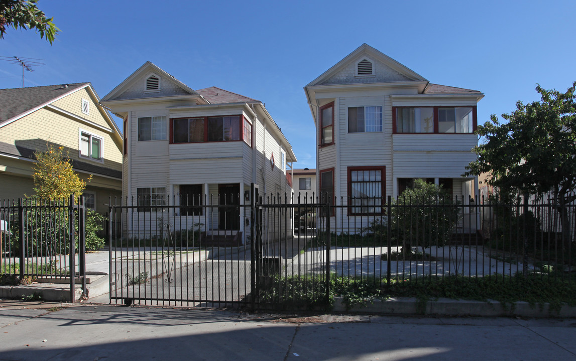 2224-2228 Griffin Ave in Los Angeles, CA - Building Photo