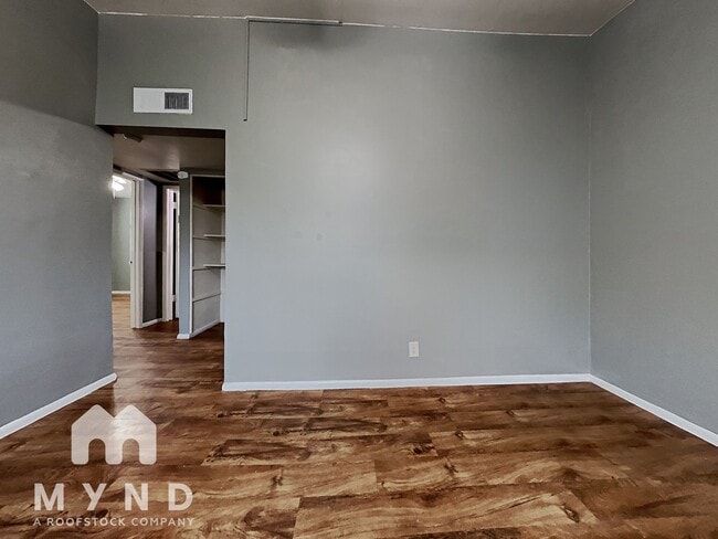 10435 N 11th Ave in Phoenix, AZ - Building Photo - Building Photo