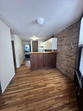 602 W Surf St, Unit 2BD in Chicago, IL - Building Photo - Building Photo