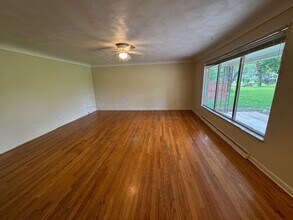4306 Dalewood Dr in Fort Wayne, IN - Building Photo - Building Photo