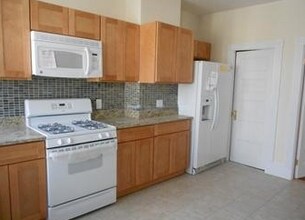 100 Warren St, Unit 12 in Boston, MA - Building Photo - Building Photo