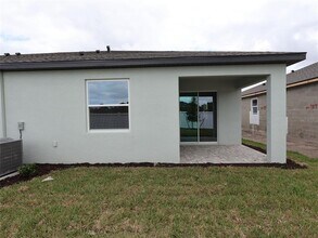 9117 Optimist Wy in Palmetto, FL - Building Photo - Building Photo