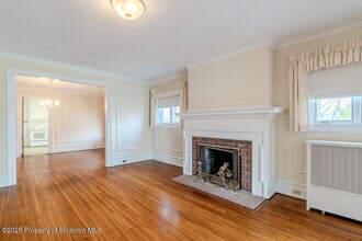 1204 Richmont St in Scranton, PA - Building Photo - Building Photo