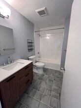2135 E Fairmount Ave in Baltimore, MD - Building Photo - Building Photo