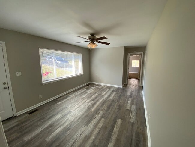 1261 Northern Hills Rd in Chattanooga, TN - Building Photo - Building Photo