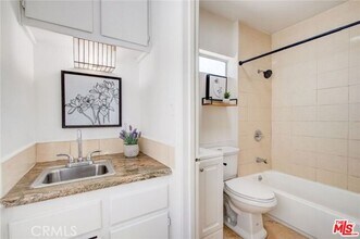 1856 W 14th St in Los Angeles, CA - Building Photo - Building Photo