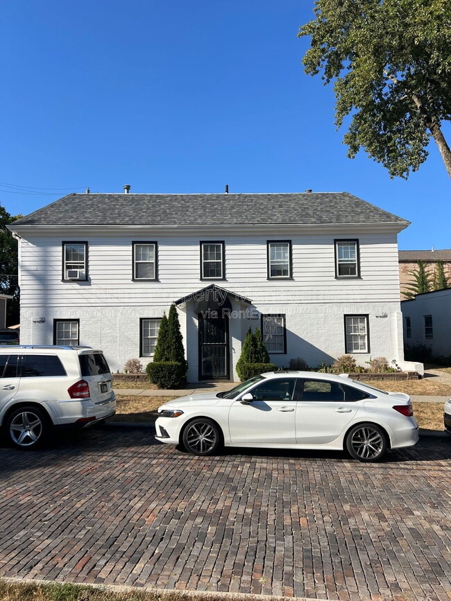 property at 20 W Park St