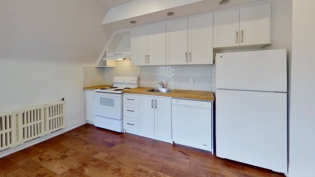 273 St George St in Toronto, ON - Building Photo - Building Photo