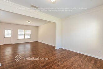 4032 Oak Field Dr in Loganville, GA - Foto de edificio - Building Photo