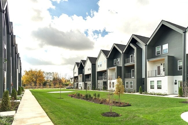 550 Markham St, Unit 19 in Nashville, TN - Building Photo - Building Photo
