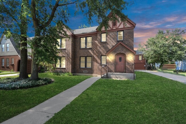property at 4326 Jefferson St
