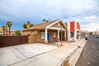 90 W 2nd St in Yuma, AZ - Building Photo - Building Photo