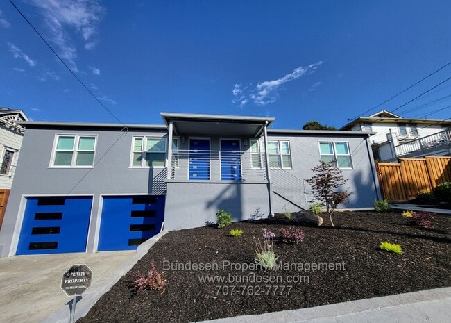 property at 624 Prospect St