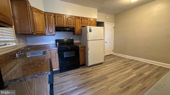 property at 222 N Miller St