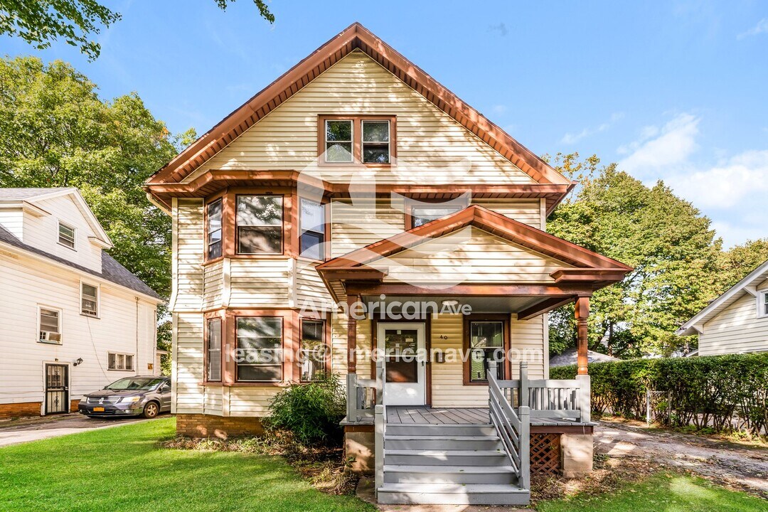 40 Lux St in Rochester, NY - Building Photo