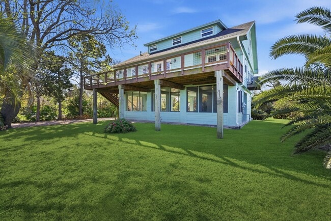 property at 180 Grove Rd