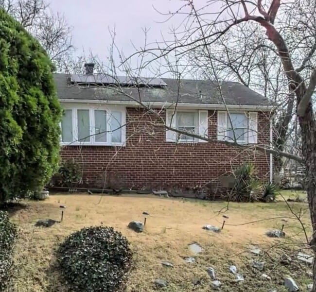 property at 7201 Powhatan St