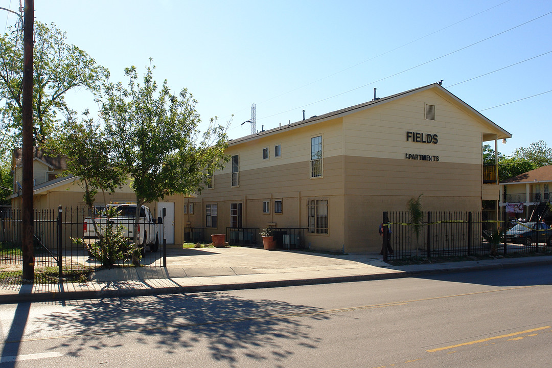 Fields Apartments in San Antonio, TX - Building Photo