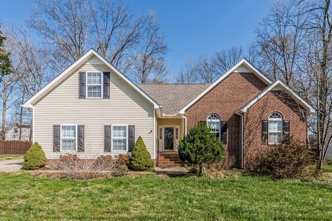 property at 318 Gatewood Dr