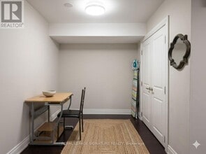 282 Aylesworth Ave in Toronto, ON - Building Photo - Building Photo