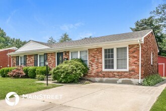 7614 Lesane Dr in Louisville, KY - Foto de edificio - Building Photo