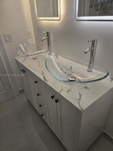 5 Olive Dr in Hialeah, FL - Building Photo - Building Photo