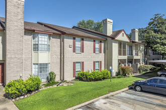 One Montreal Place in Houston, TX - Foto de edificio - Building Photo