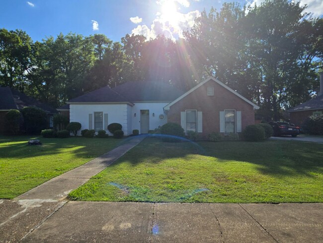 property at 2230 Kingsbury Dr