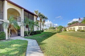 4844 Sable Pine Cir in West Palm Beach, FL - Building Photo - Building Photo