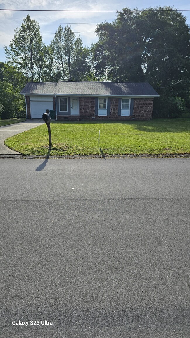 property at 204 Sterling Rd