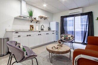 1020 16th St NW in Washington, DC - Building Photo - Building Photo