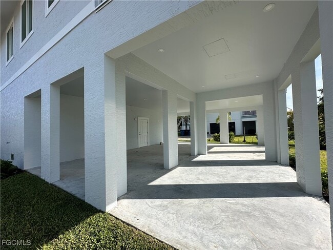 property at 4717 Spring Creek Dr