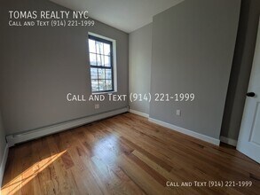 766 E 233rd St in Bronx, NY - Building Photo - Building Photo