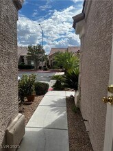9688 Emeraude Ave in Las Vegas, NV - Building Photo - Building Photo