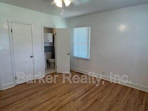 5726 Fayetteville Rd in Raleigh, NC - Building Photo - Building Photo