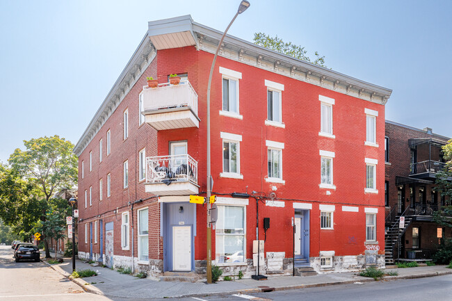 758 Saint-Philippe Rue