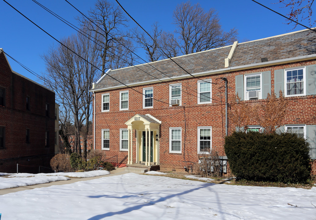 8217 Schrider St in Silver Spring, MD - Building Photo