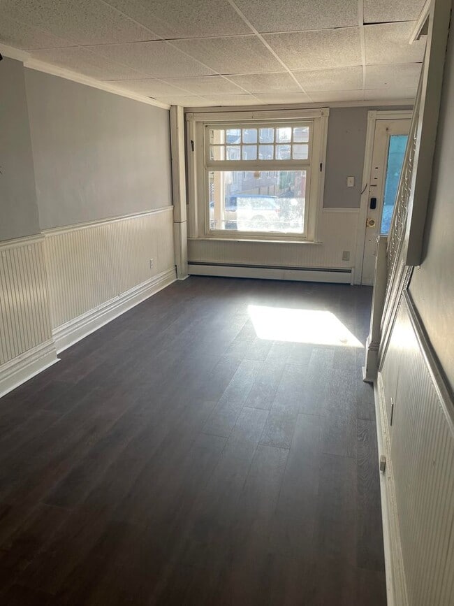 1049 W Allen St in Allentown, PA - Building Photo - Building Photo