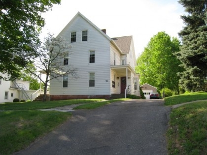 41 Bretton Rd in Middletown, CT - Building Photo