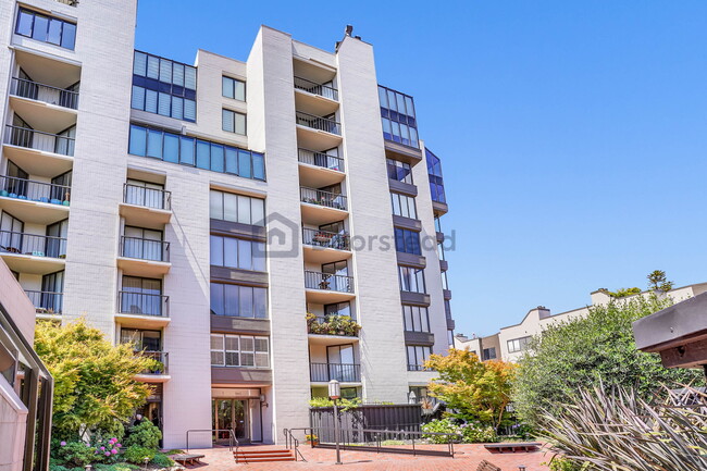 150 Lombard St in San Francisco, CA - Building Photo - Building Photo