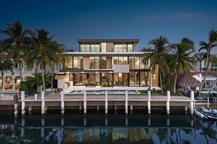 641 Flamingo Dr in Fort Lauderdale, FL - Building Photo