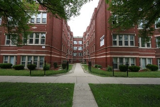 5948 W Superior Chicago, IL 60644 in Chicago, IL - Building Photo - Building Photo