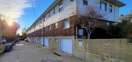 1059 Wilmington Ave in Dayton, OH - Building Photo - Building Photo