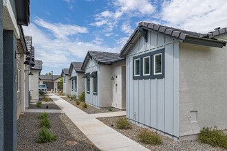 Bungalows on Bowlin in Maricopa, AZ - Building Photo - Building Photo