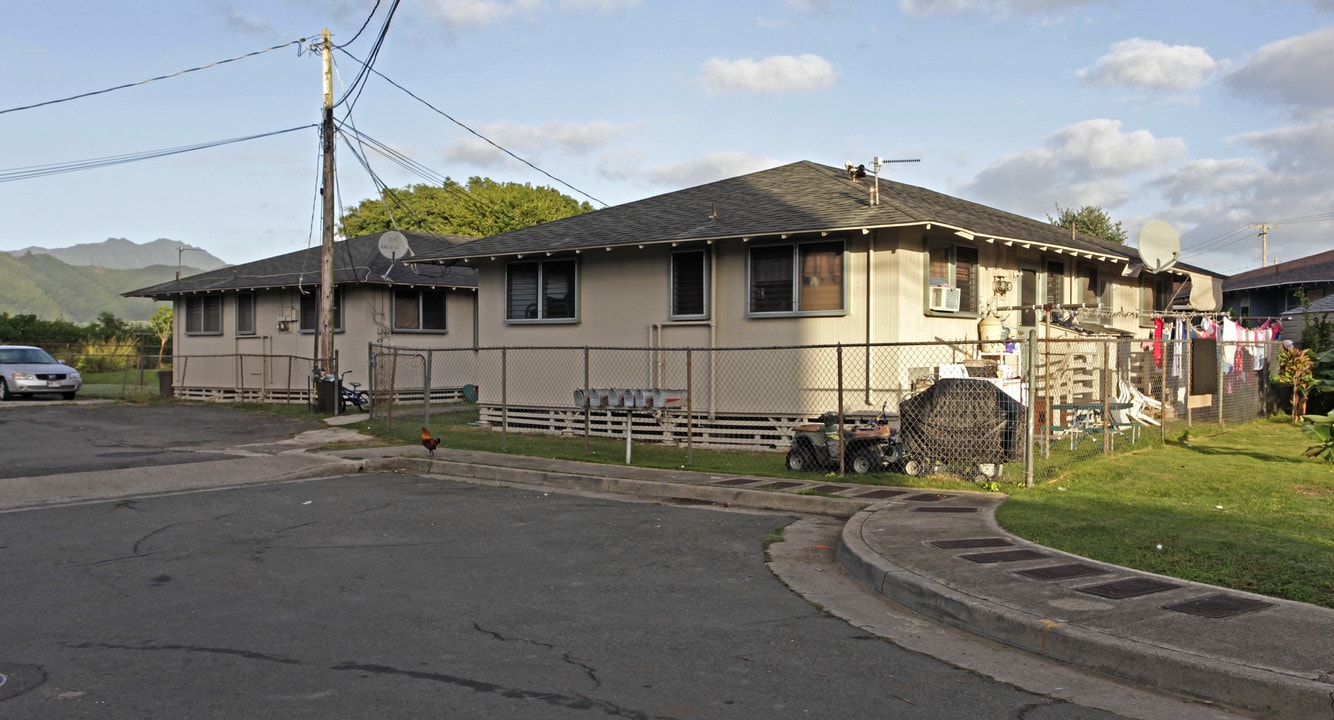 716 Wailepo St in Kailua, HI - Foto de edificio