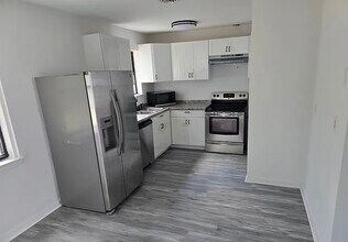 5632 Frank St in Suffolk, VA - Building Photo - Building Photo